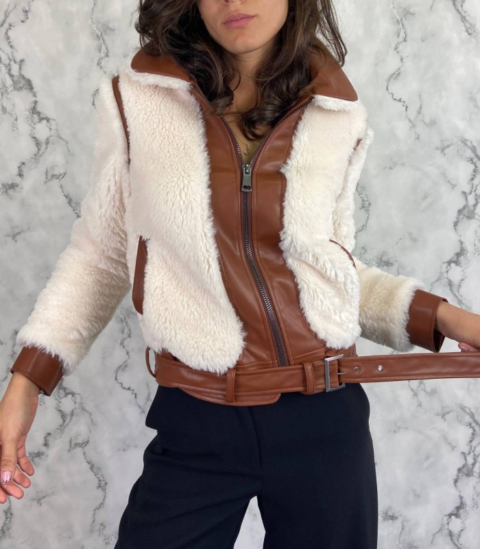 CAZADORA GUESS